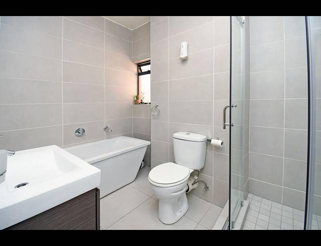 3 BEDROOM APARTMENT FOR SALE IN BARTLETT